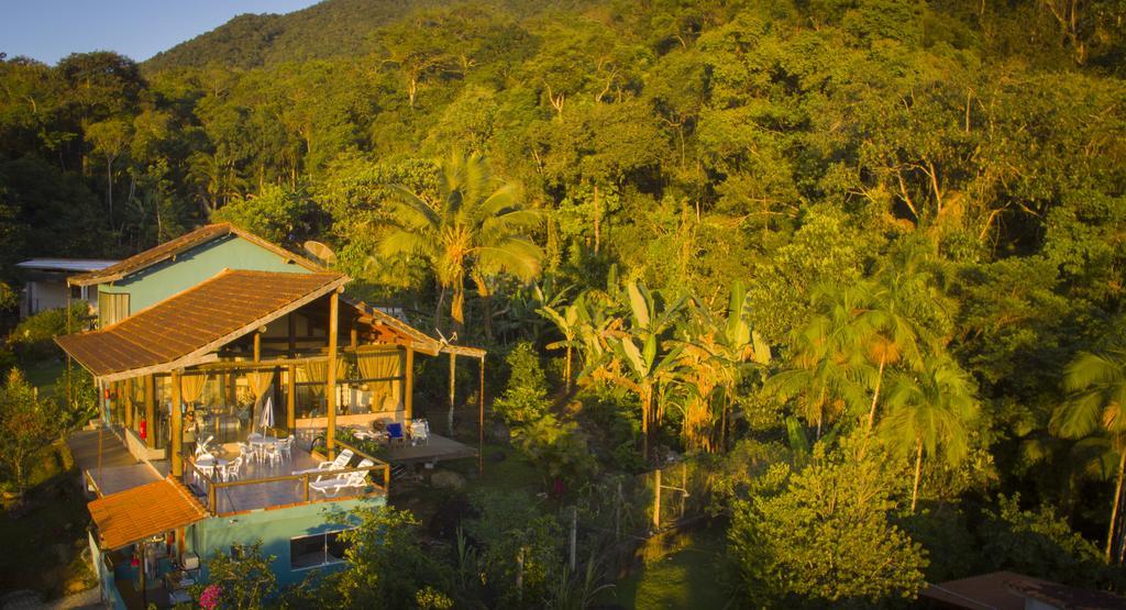 Haleiwa Chales E Suites - A Guest House Do Prumirim أوباتوبا المظهر الخارجي الصورة