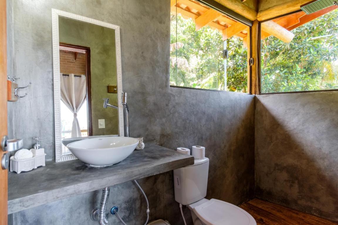 Haleiwa Chales E Suites - A Guest House Do Prumirim أوباتوبا المظهر الخارجي الصورة
